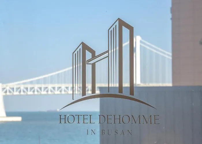 De Homme ホテル